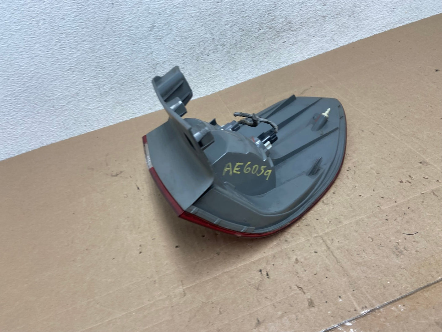2005 2006 2007 Honda Odyssey Left Driver LH Side Tail Light AE6059 LK6