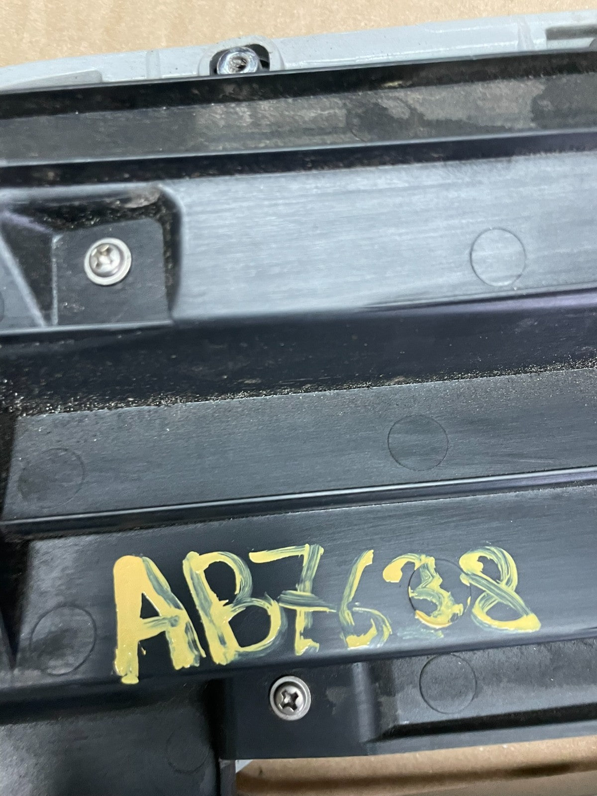 2015 to 2017 Subaru Legacy Outback Wagon Front Grill Grille AB7638 DG9