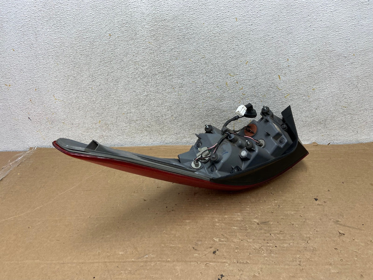 2011 2012 2013 Hyundai Elantra Sedan Left Driver Side Tail Light AH8536 LK4