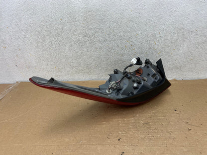 2011 2012 2013 Hyundai Elantra Sedan Left Driver Side Tail Light AH8536 LK4