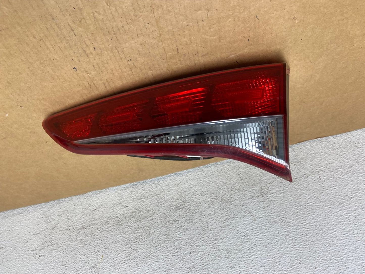 2016 to 2018 Hyundai Tucson Right Passenger RH Inner Tail Light AD4495 LK0