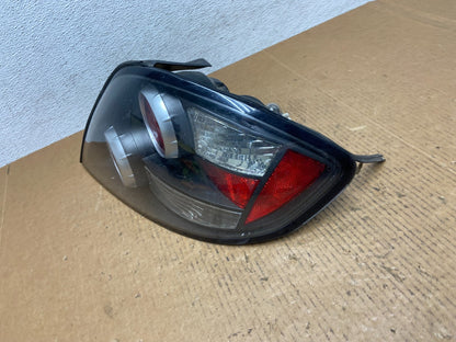 2007 2008 Hyundai Tiburon Right Passenger RH Side Tail Light AE0253 DW1