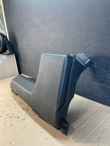 2013-2016 Nissan Pathfinder Upper Air Intake Duct AE0747 DG1