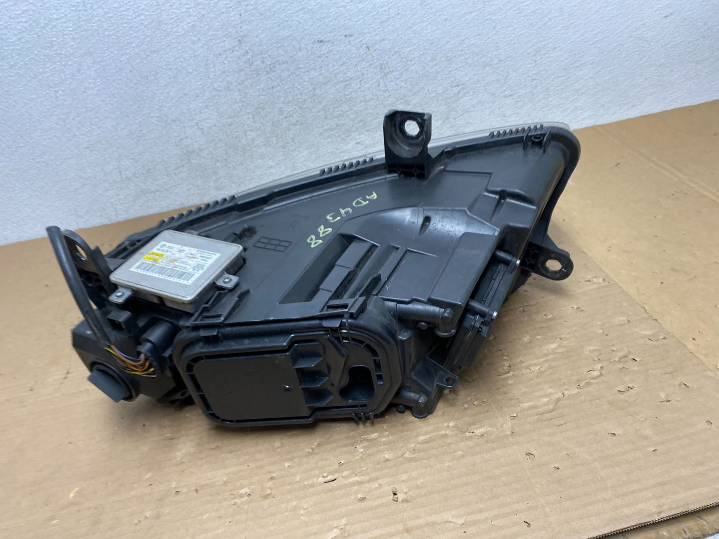 2009-2011 Audi A6 Right Passenger RH Side Headlight Xenon HID AD4388 DW4