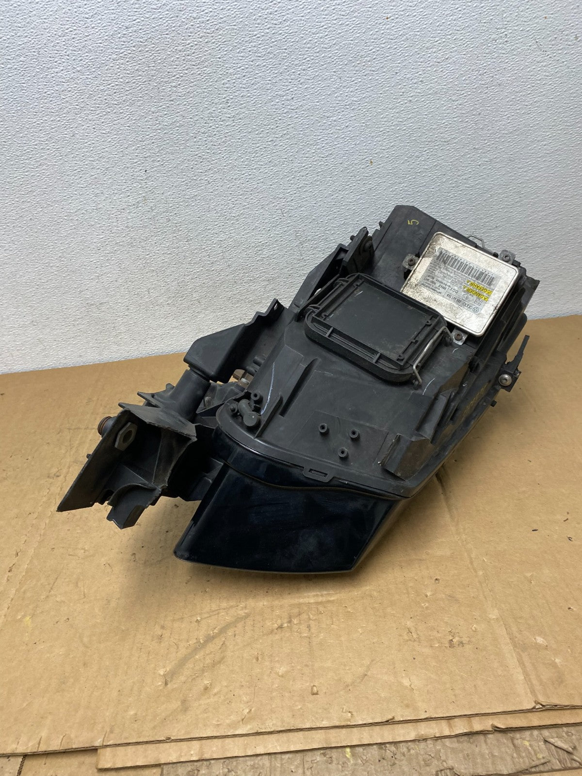 2009-2012 Audi Q5 Left Driver LH Side Xenon HID Headlight AC8598 DW7