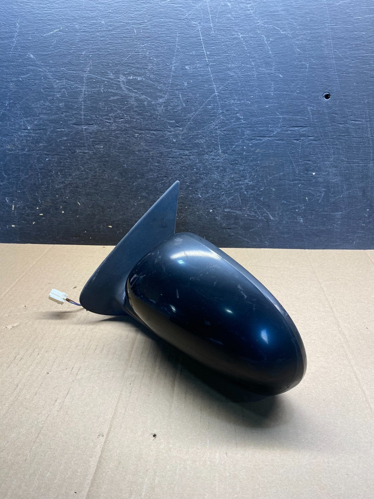2000 to 2003 Nissan Maxima Left Driver Side View Door Mirror ah7262 DG2