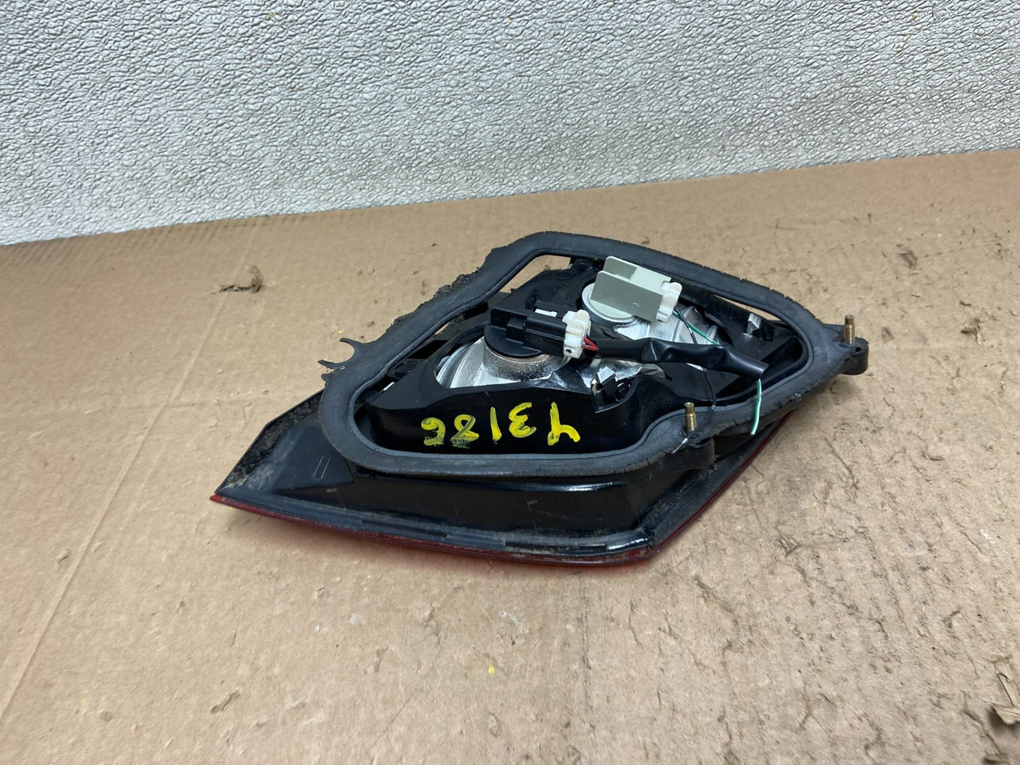 2002 2003 2004 Infiniti i35 Left Driver Lh Side Tail Light Inner Oem Y3186 DW5