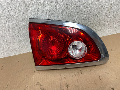 2008 - 2012 Buick Enclave Left Driver Lh Inner Tail Light AE8766 LK0