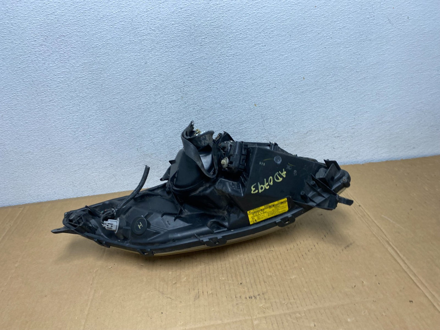 2006-2009 Toyota Prius Right Passenger Rh Side Headlight Xenon HID AD0793 DW4
