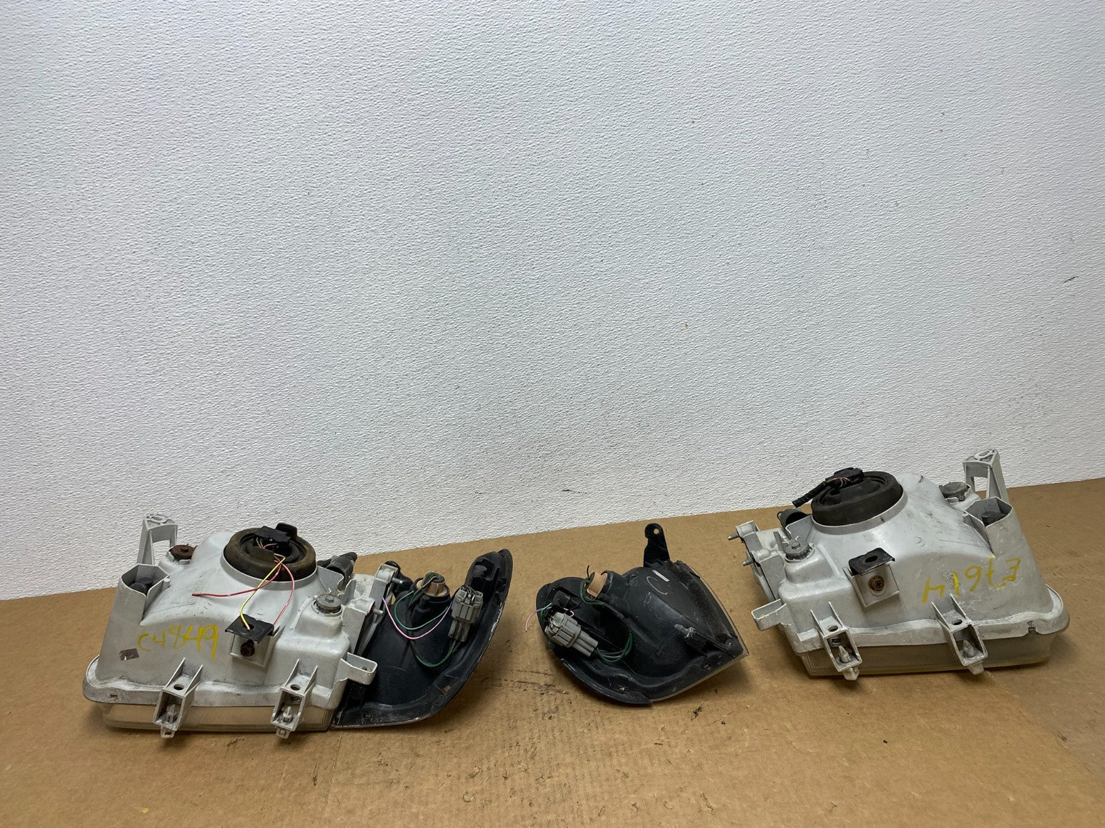 1999-2004 Nissan Pathfinder Left+Right Side Set Halogen Headlights Oem AC3302 DW9