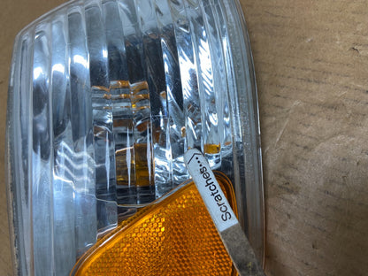 2001-2002 Toyota Corolla Right Passenger Turn Signal/Marker Light AD9136 DW3
