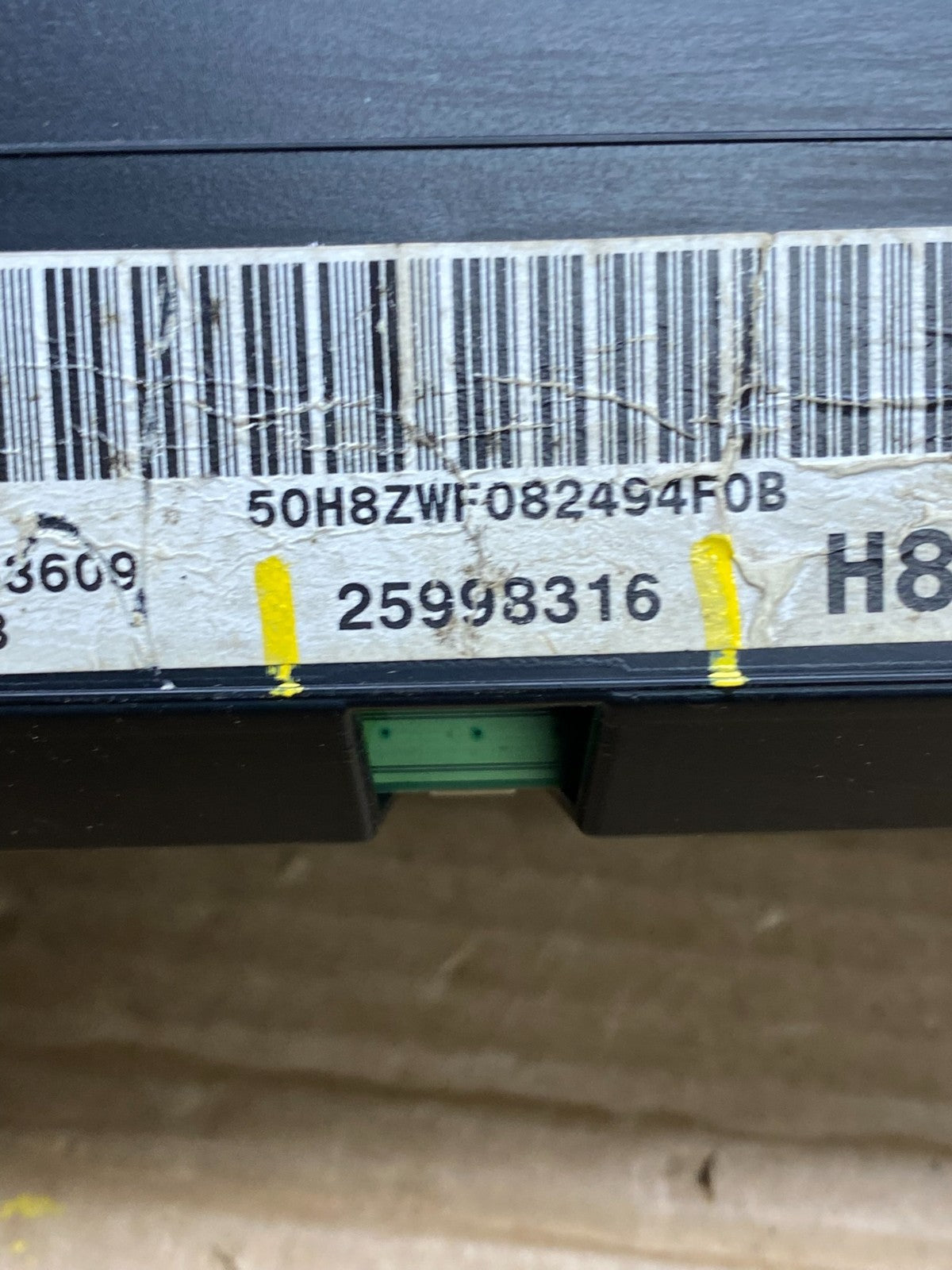 2008 to 2010 Chevrolet Express Speedometer Cluster Gauge W0276 DG6