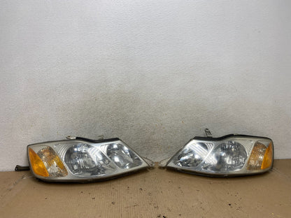 2000 to 2004 Toyota Avalon Halogen Left+Right Headlights AH5946 DW0