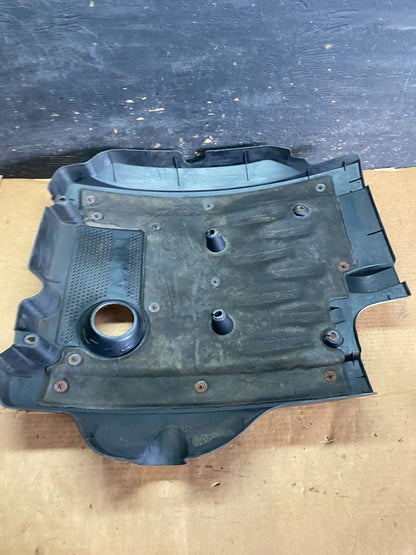 2002 to 2005 Kia Sedona V6 3.5L Engine Motor Cover Oem S0457 DG7