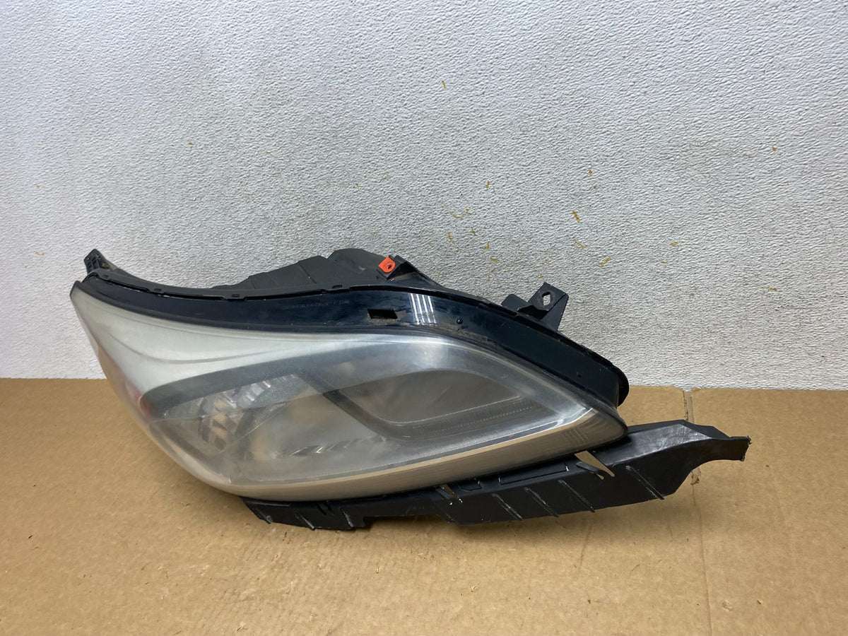 2013 - 2015 Chevrolet Malibu Right Passenger RH Halogen Headlight AI3265 DW1
