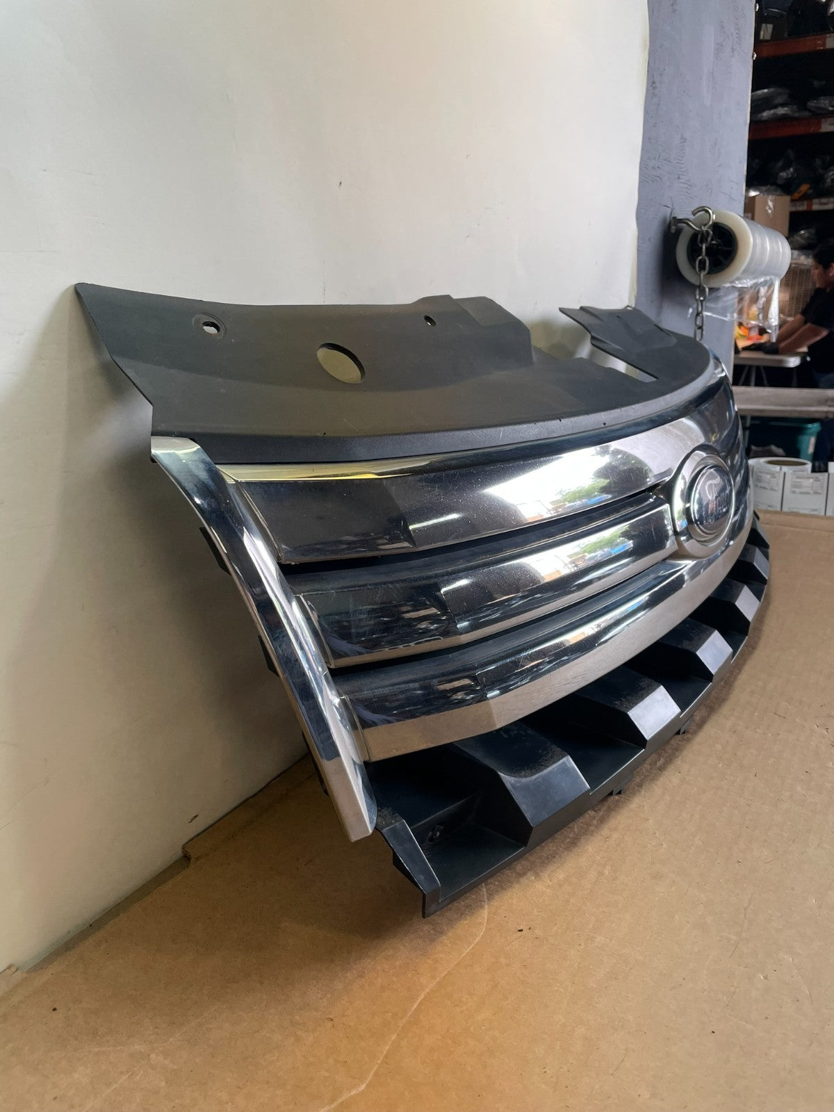 2008 to 2009 Ford Taurus Front Upper Grill Grille Chrome AG0890 DG2