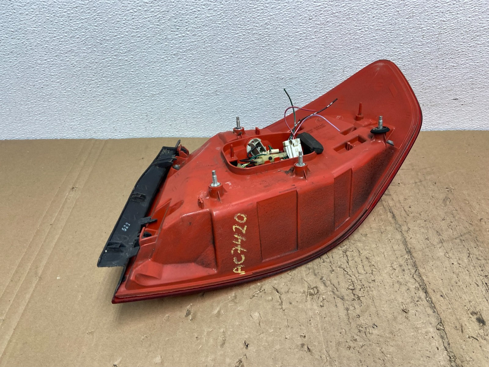 2005 to 2006 Infiniti G35 Left Driver Lh Side Tail Light AC7420 DW8