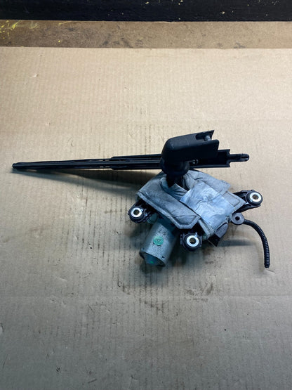 2004-2010 Infiniti QX60 Rear Liftgate Back Window Wiper Motor OEM Z4880 DG3