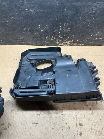 2013 to 2020 Ford Fusion Engine Motor Cover Shield  Black X3183 DG4
