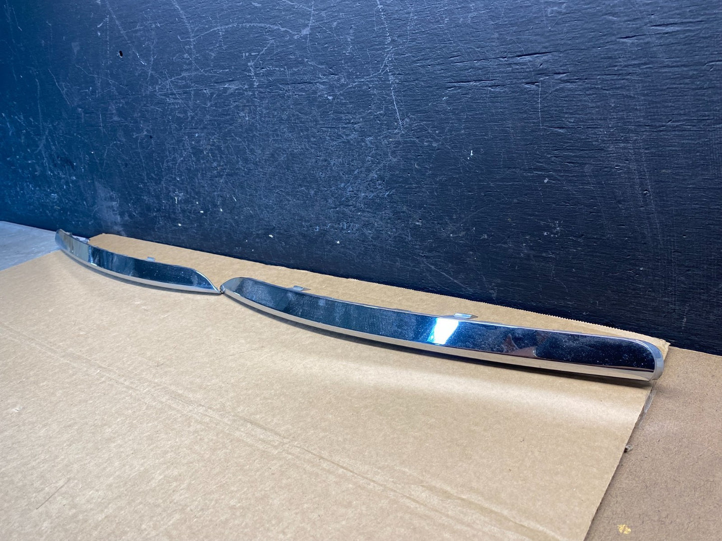 2011 to 2016 Kia Sportage Front Bumper Left+Right Set Side Molding AF6872 DG1