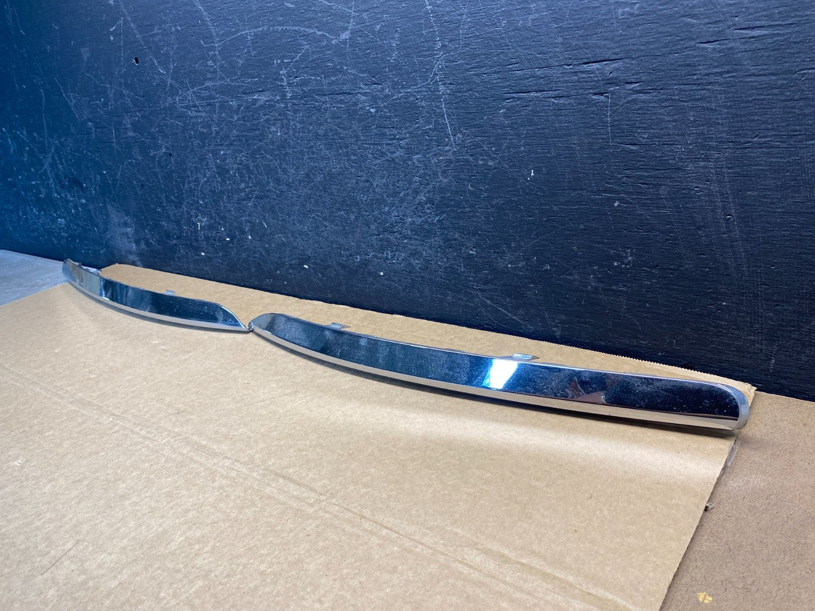 2011 to 2016 Kia Sportage Front Bumper Left+Right Set Side Molding AF6872 DG1