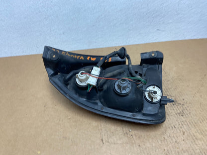 1996 to 2000 Hyundai Elantra Wagon Right Passenger Side Tail Light AC2927 DG5