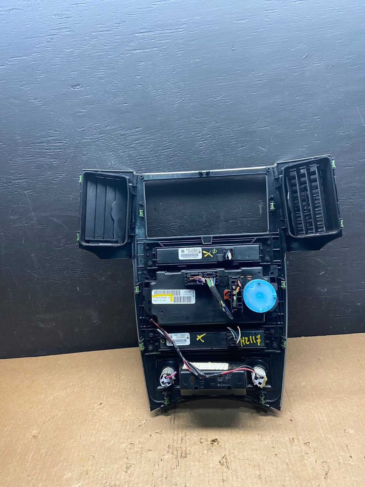 2008 to 2010 Jeep Grand Cherokee Center A/C Heater Climate Control H2117 PS5