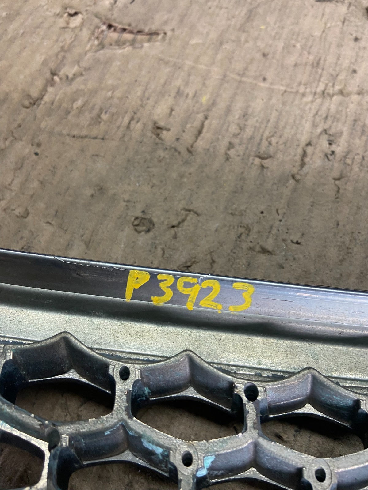 2002 to 2005 Suzuki Aerio Front Grill Grille  P3923 PS10