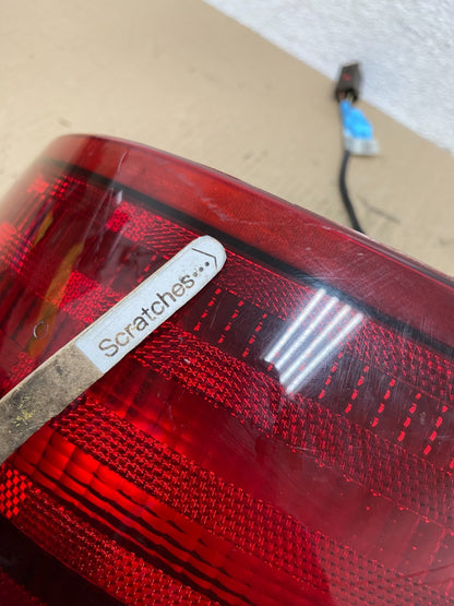 1994 1995 Ford Taurus Left Driver LH Side Tail Light AF5961 DG3