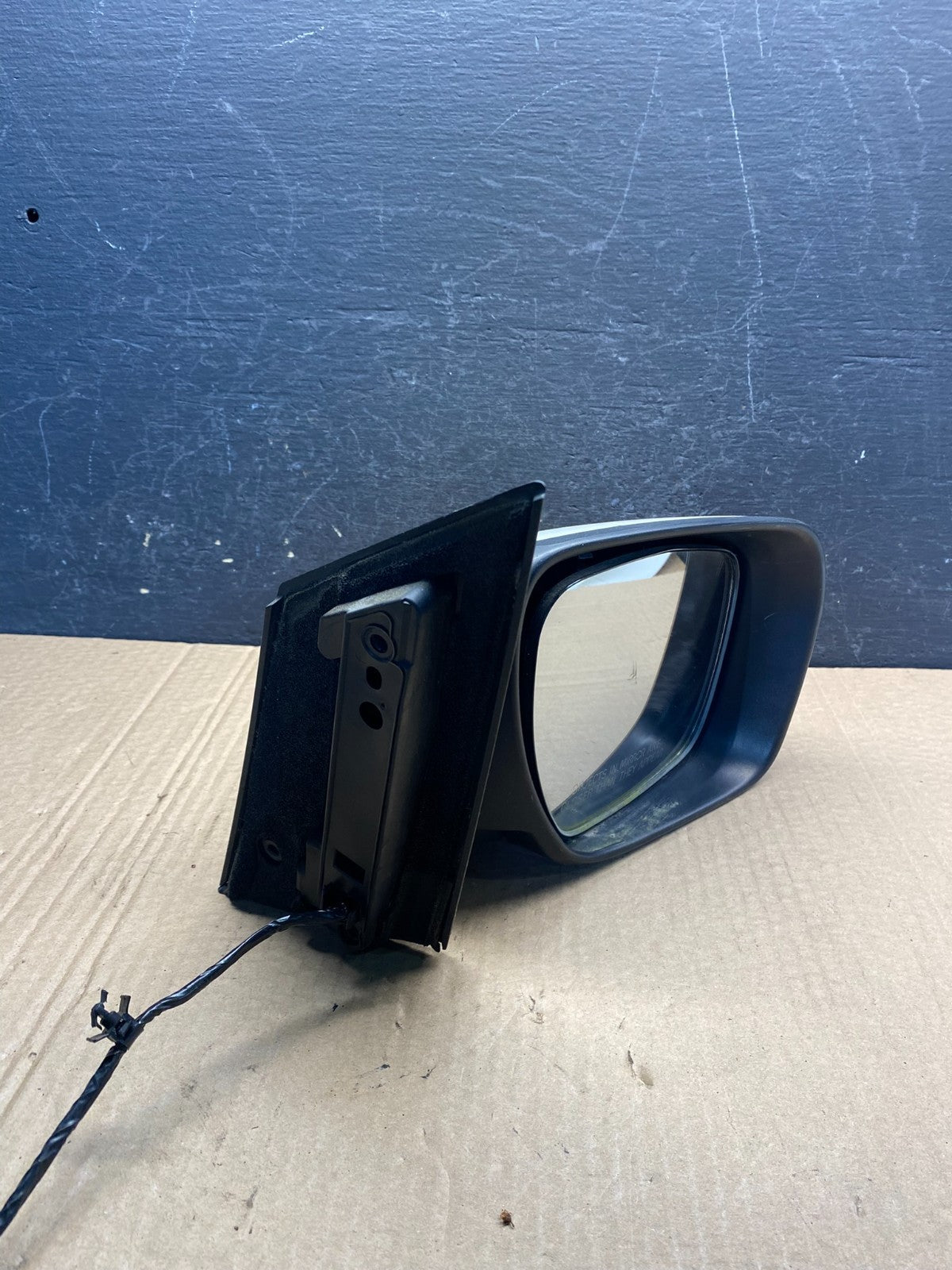 2007-2009 Mazda CX-7 Right Passenger View Door Mirror Turn Signal AF6973 DG9
