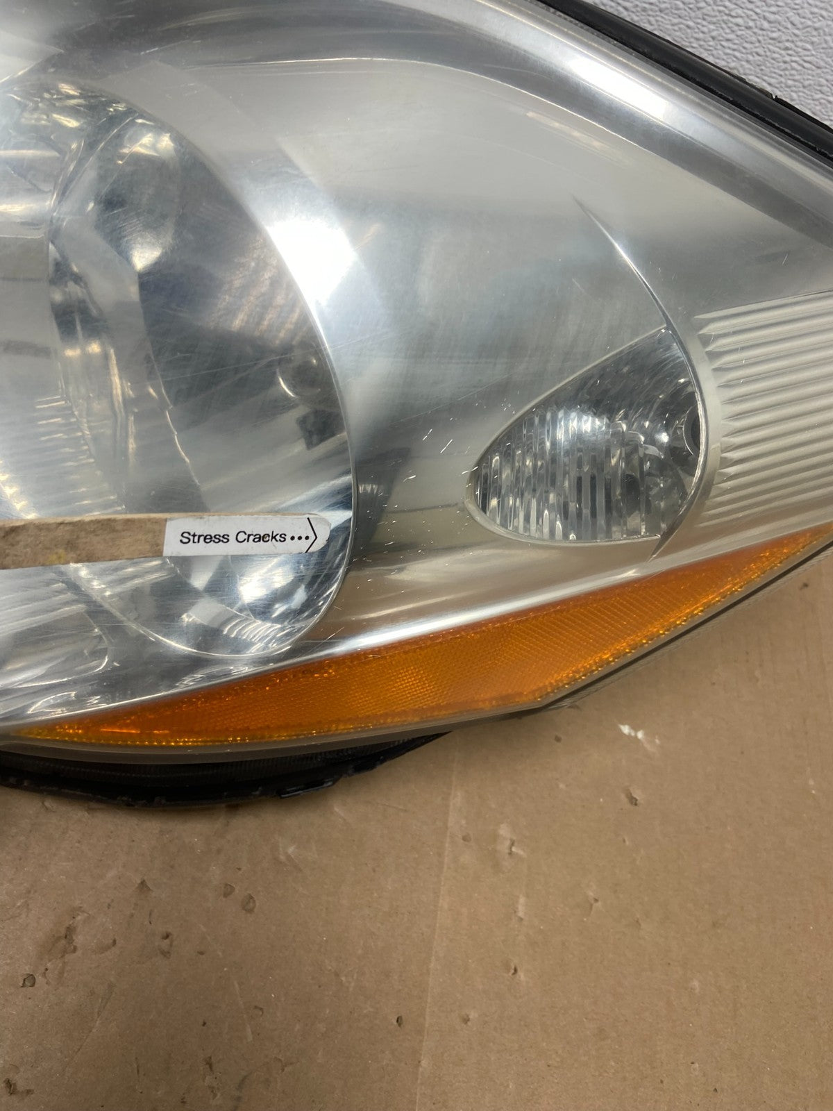 2006 to 2010 Toyota Sienna Left Driver Lh Side Headlight Halogen AB6626 DW4