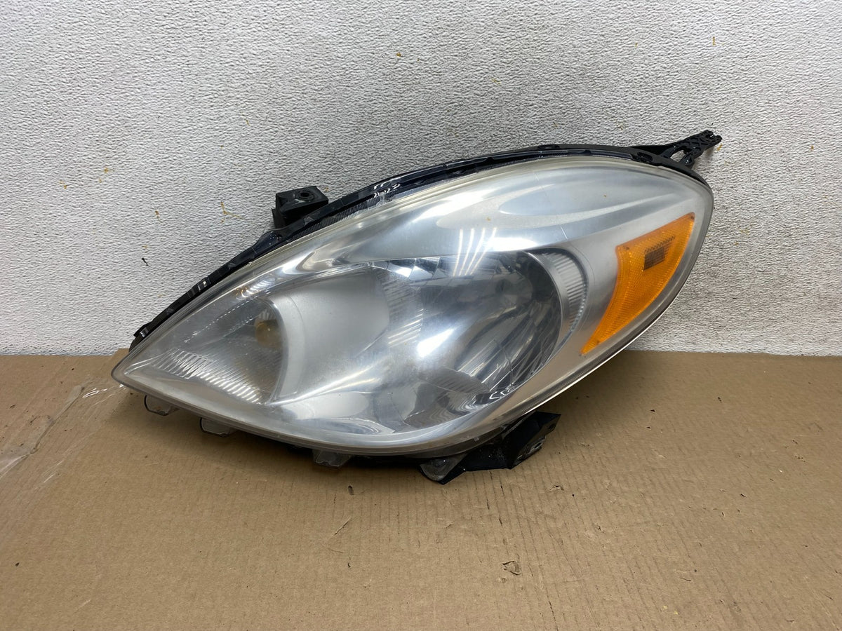 2012 2013 2014 Nissan Versa Sedan Headlight Left Driver LH AH5761 DW0