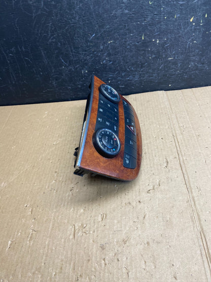 2006 to 2010 Mercedes W251 R350 AC Temp Heater Climate Control AE3844 DG1