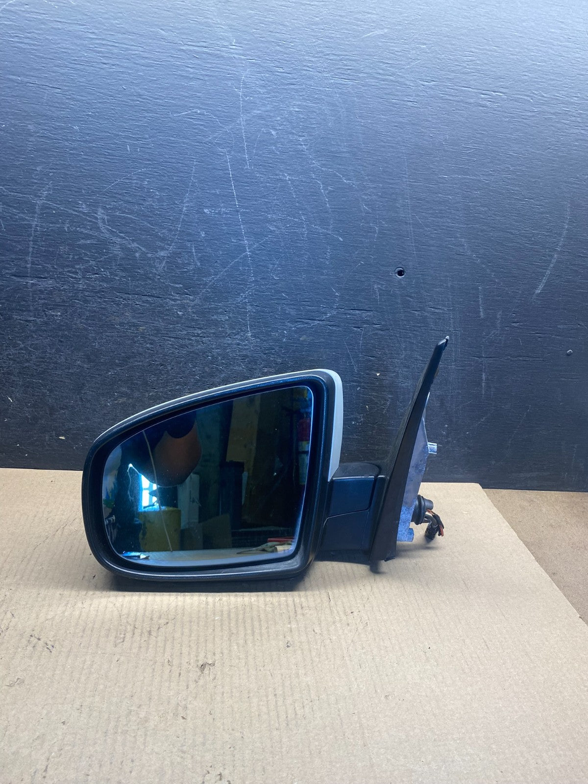 2007 to 2013 BMW X5 Left Driver LH Side View Door Mirror W/ Camera AE0712 DW8