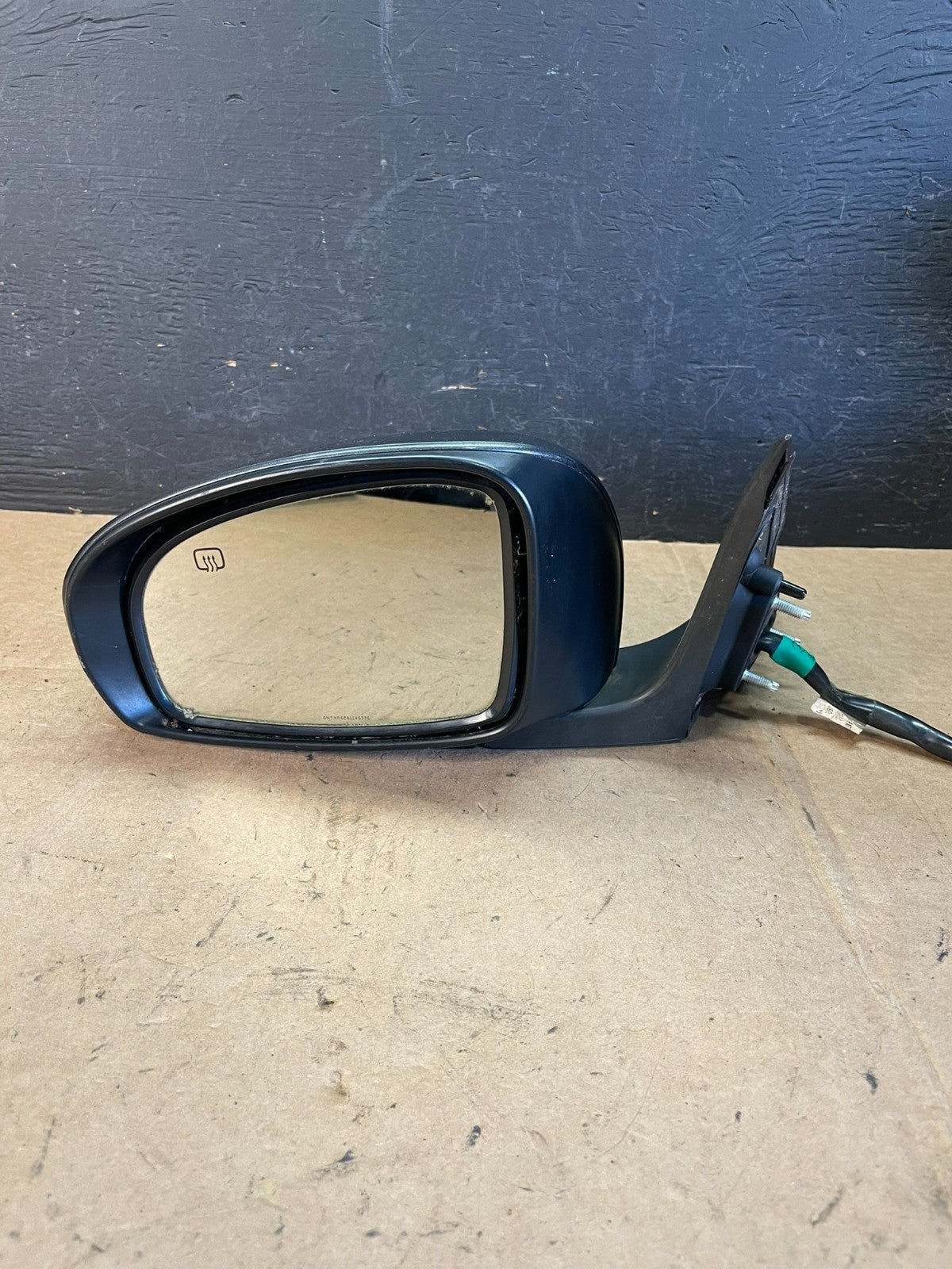 2011 to 2012 Toyota Avalon Left Driver LH Turn Signal View Door Mirror AE1058 DG8