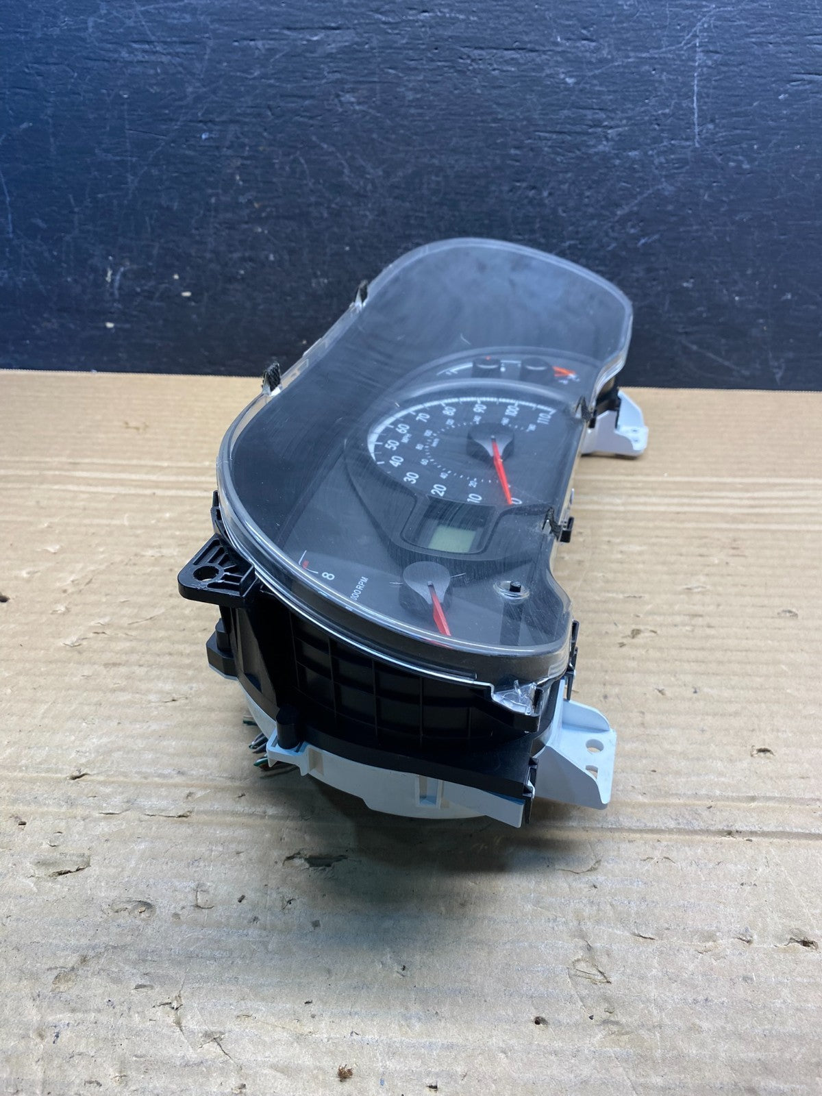 2011 2012 2013 2014 Toyota Sienna Speedometer Cluster Gauge AE6179 DG1