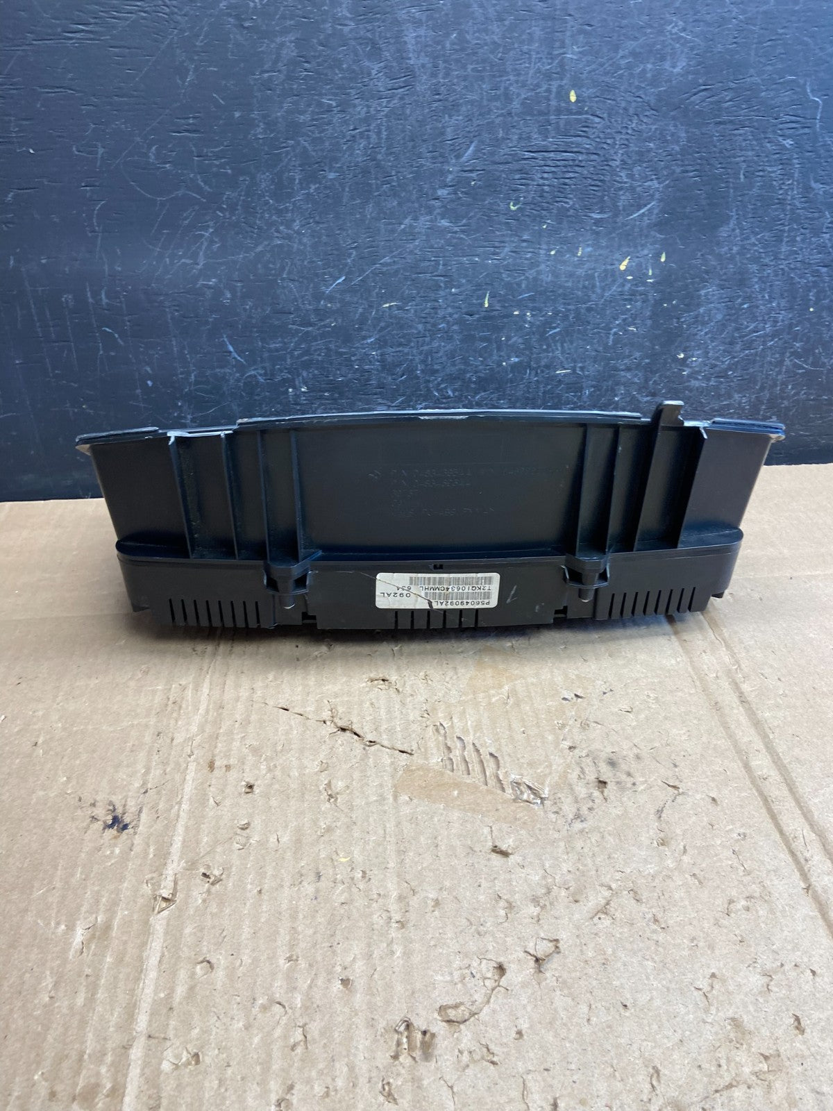 2006 Dodge Durango Speedometer Instrument Cluster Gauge AE1895 DG6