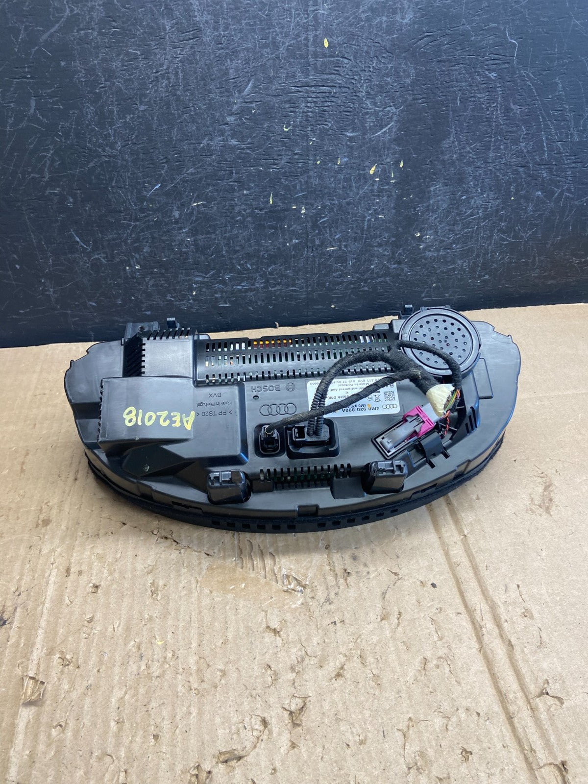 2017 - 2018 Audi Q7 Speedometer Cluster Gauge ae2018 DG5