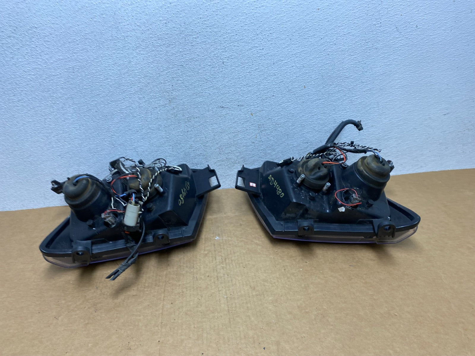 2005-2015 Nissan Xterra Driver Left+Right Set LED Black Headlights AD4480 DW5