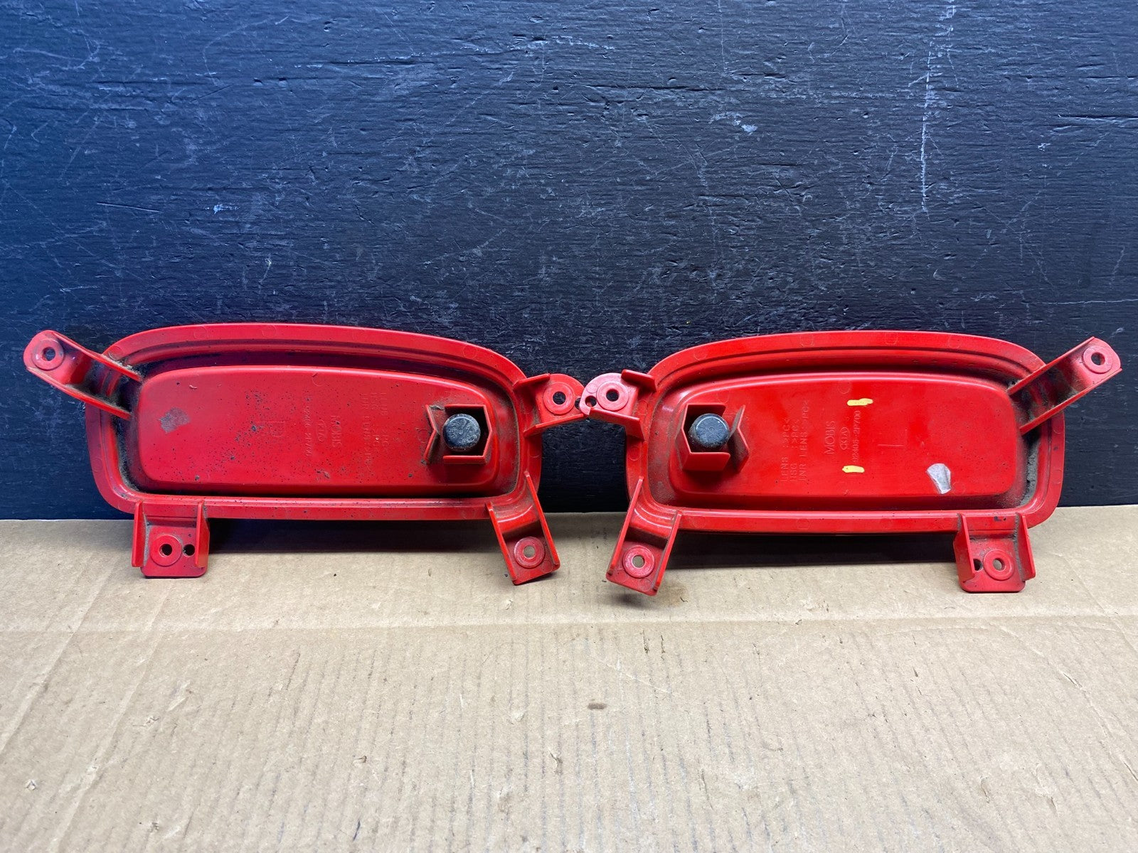 2014 2015 Kia Sorento Left+Right Set Bumper Reflector ad5058 DG3