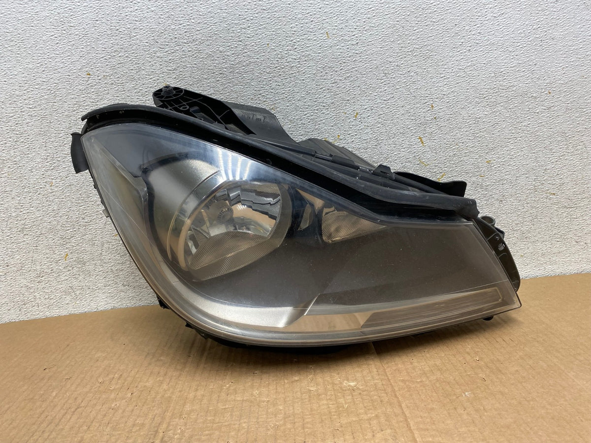 2012 to 2015 Mercedes Benz C250 Coupe Right Passenger Side Headlight AI5792 LK0