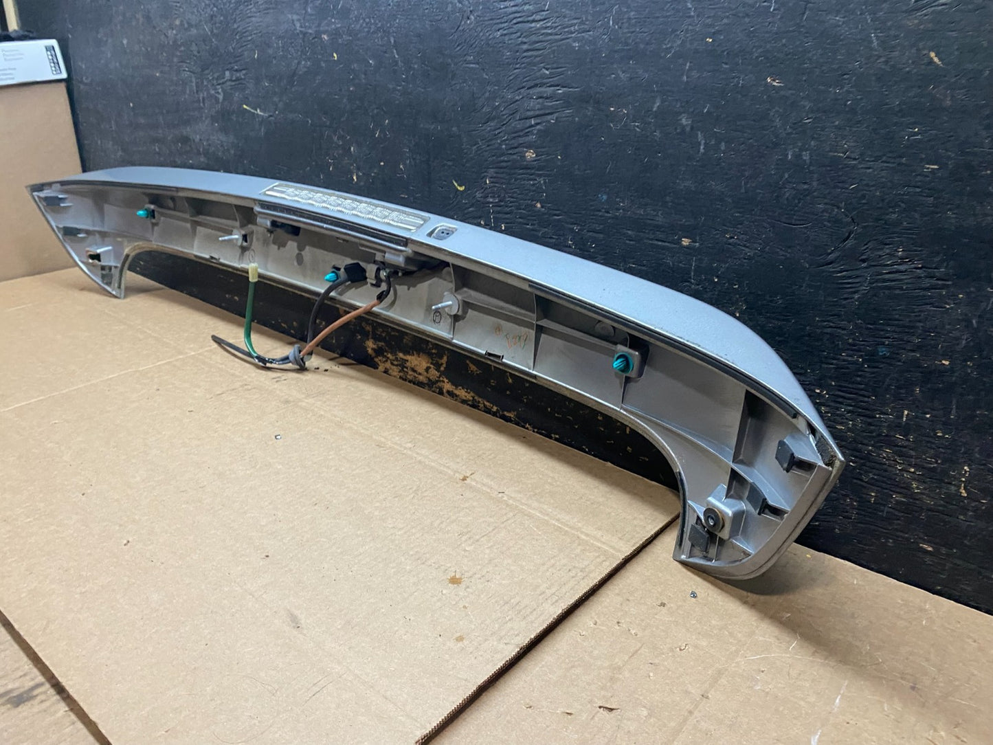 2008-2011 Subaru Impreza Hatchback Rear Upper Tailgate Roof Spoiler OEM Y9277 DG7