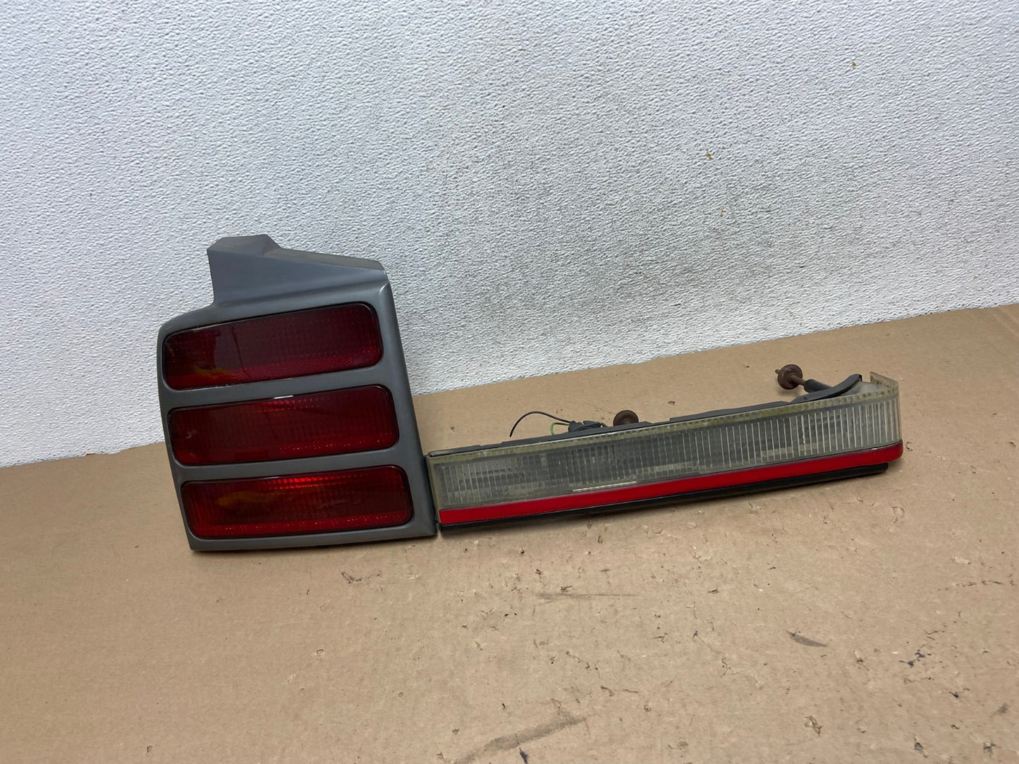 1991-1996 Oldsmobile Cutlass Ciera Left Driver LH Side Tail Light AG4202 LK0