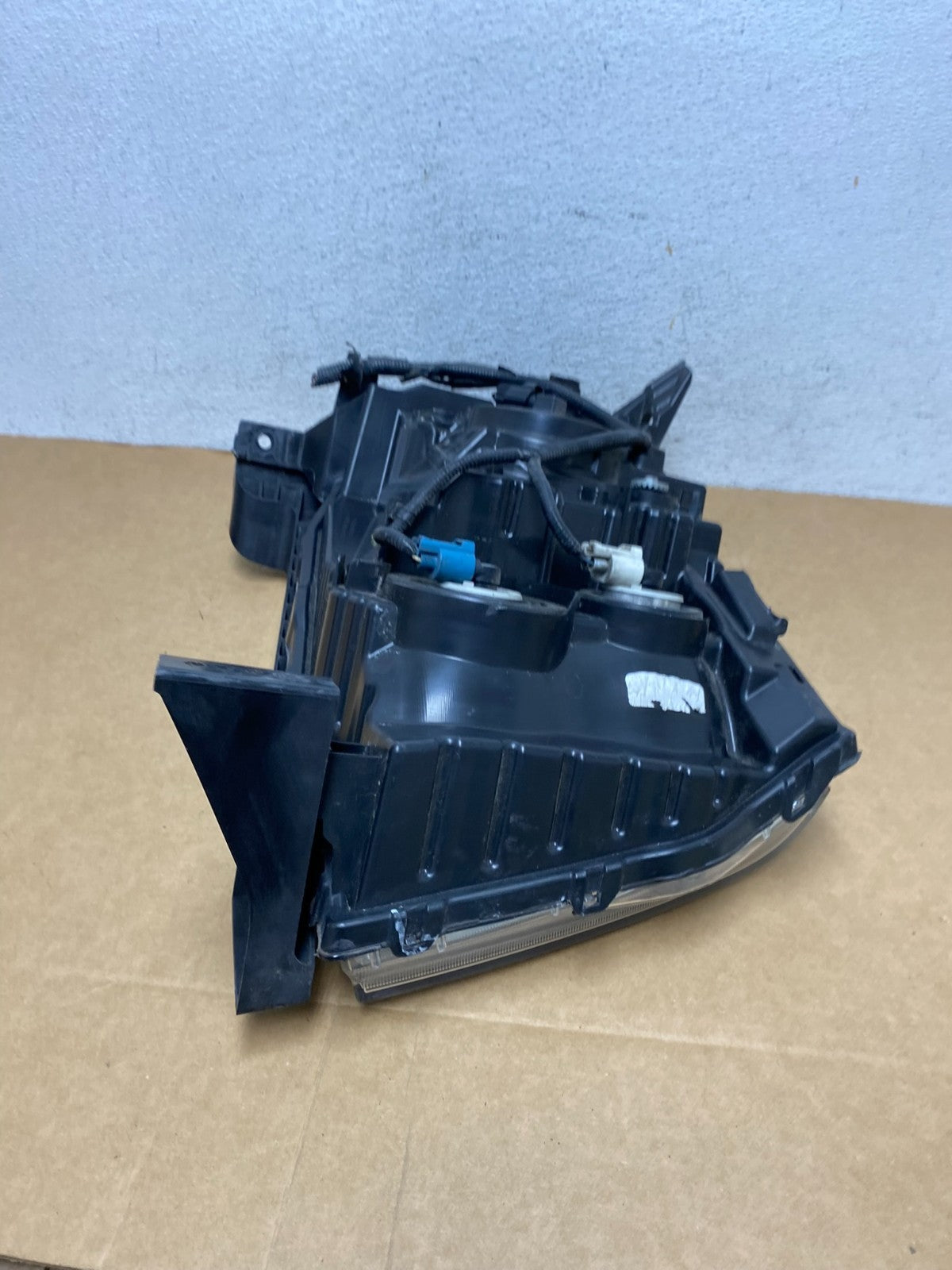 2009 2010 2011 Honda Pilot Left Driver LH Halogen Headlight AD4417 DW7