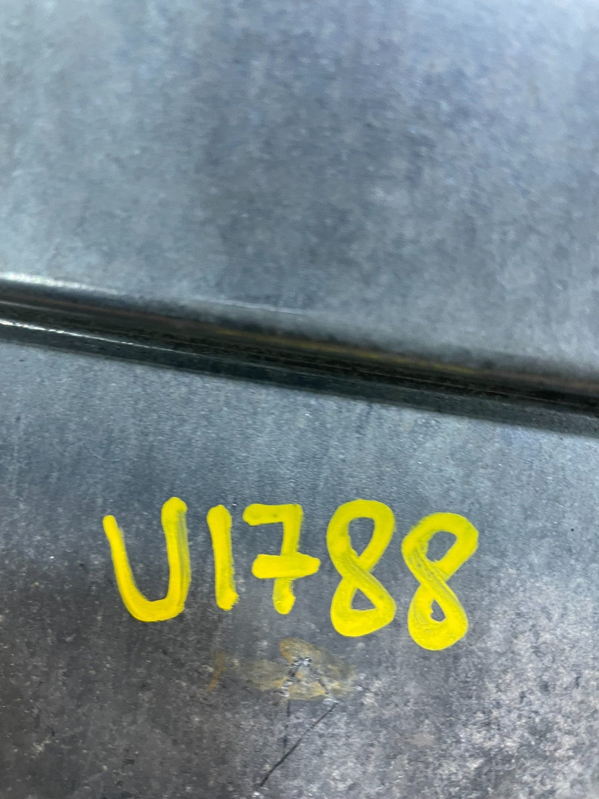 2005 Ford Explorer 4.0L Engine Control Computer 5L2A-12A650-KC U1788 DG4