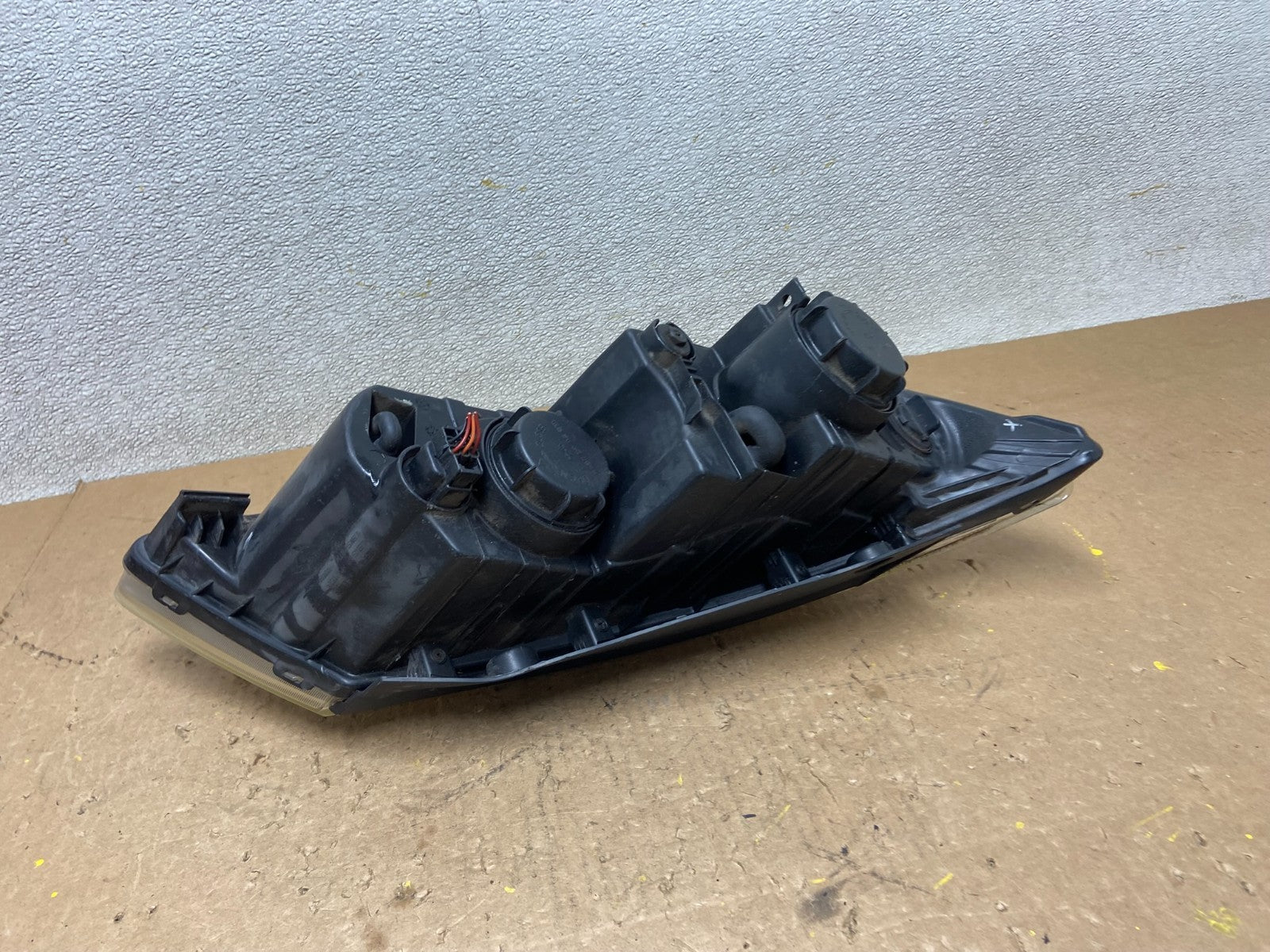 2009 - 2010 Hyundai Sonata Left Driver LH Side Headlight Halogen Z9501 DW5
