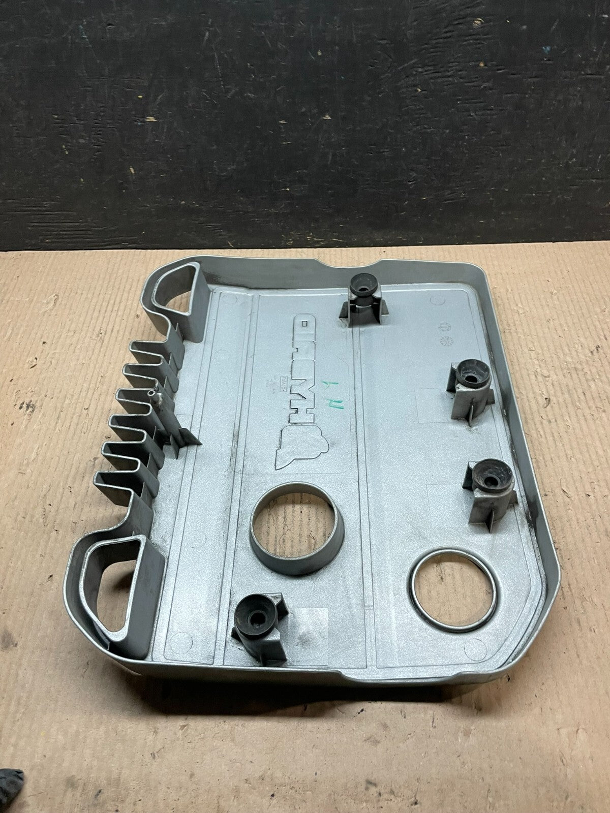 2009 to 2012 Ford Escape Engine Cover 9m6e-6a949-adw J3593 PS6