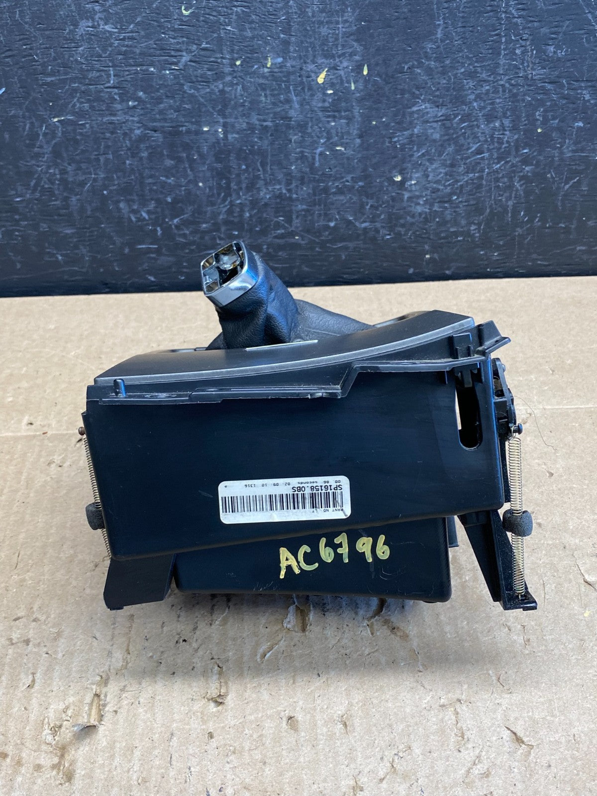 2013 - 2019 Ford Taurus Center Console Shifter Trim Storage ac6796 DG3