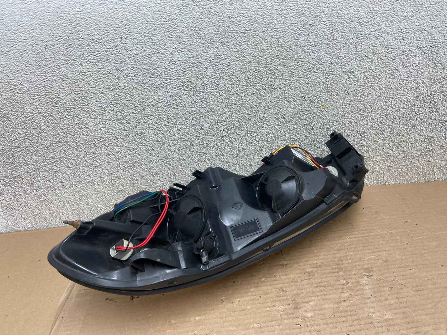 2006 to 2013 Chevrolet Impala Right Passenger RH Headlight Halogen AA9326 DW4