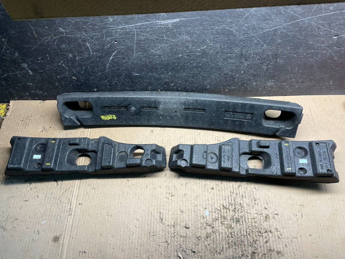 2007-2008 Mercedes W164 ML550 ML63 AMG Front Bumper Impact Absorber V5412 DG0